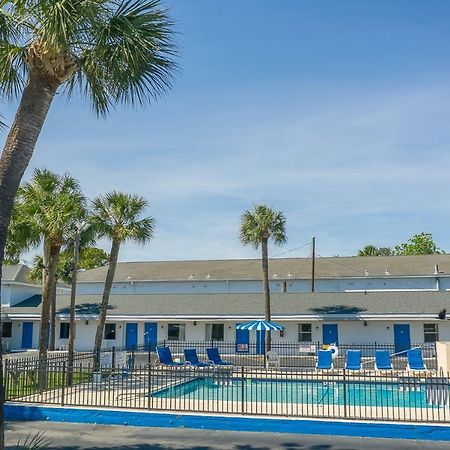 Royal Palms Motel Tybee Island Esterno foto