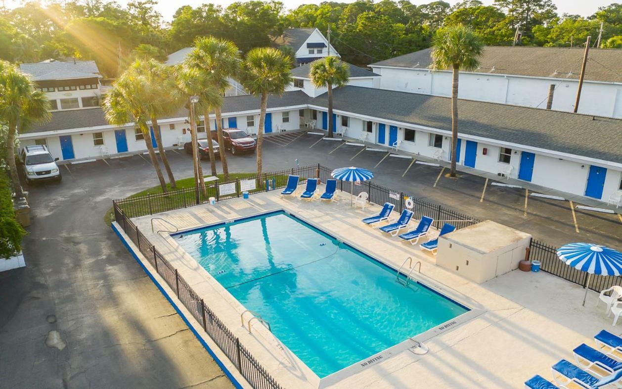 Royal Palms Motel Tybee Island Esterno foto