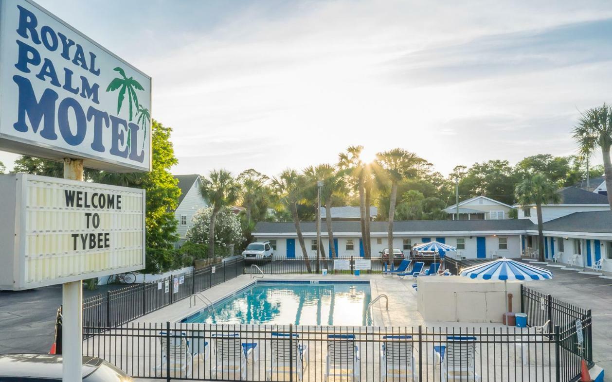 Royal Palms Motel Tybee Island Esterno foto